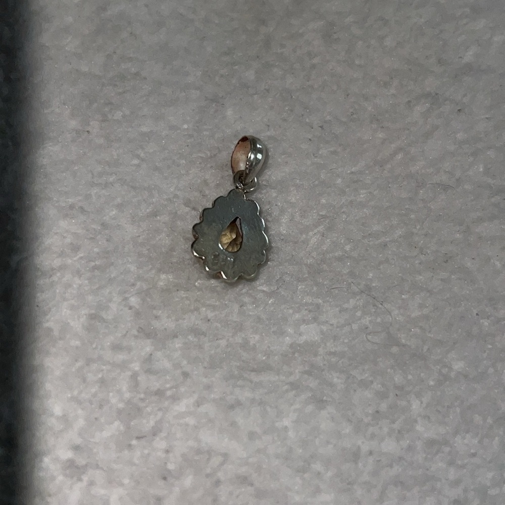 925 Sterling Silver Genuine Citrine Teardrop Pendant Necklace - Picture 3 of 3